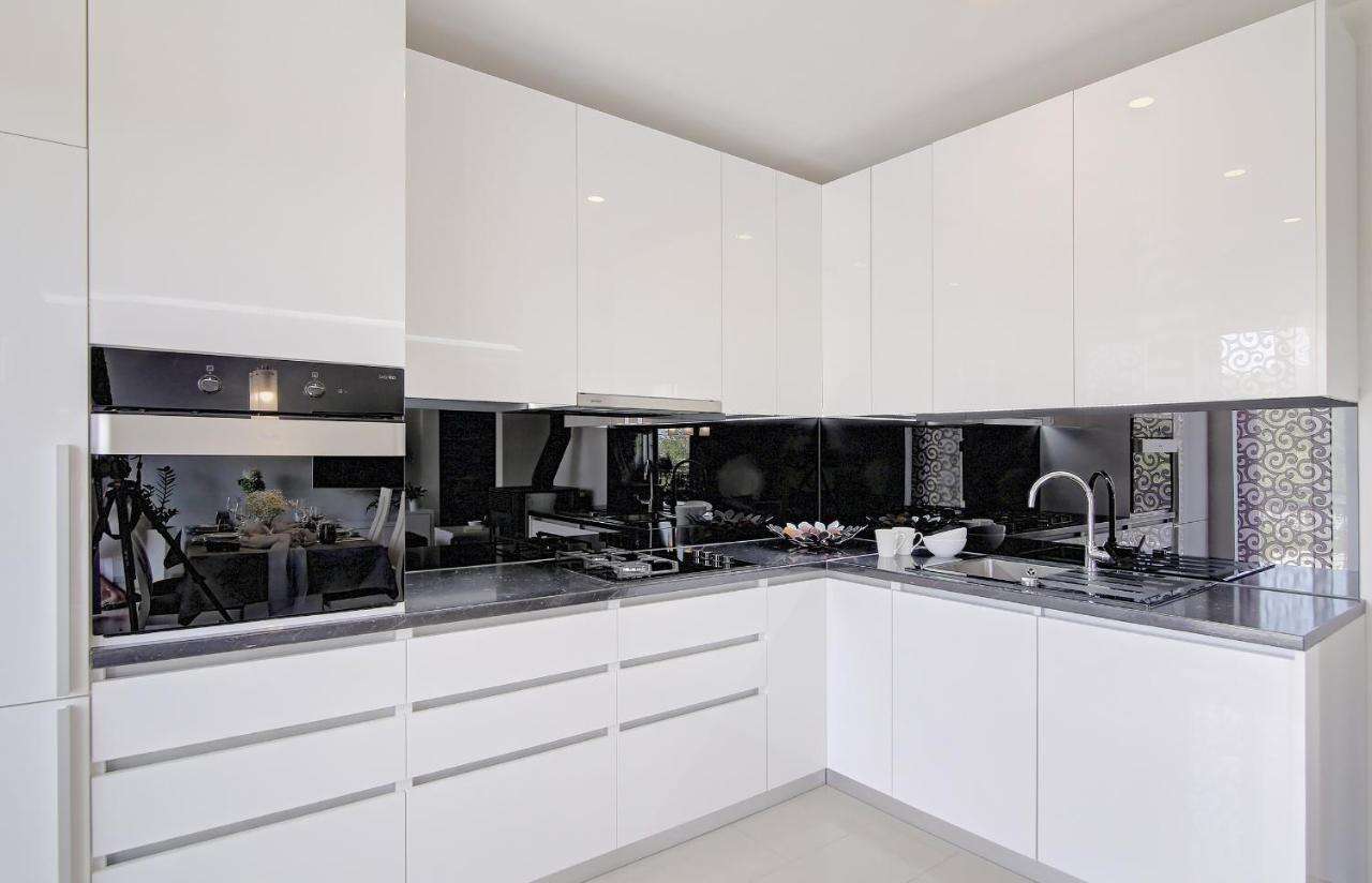 Apartment Moretic Gromaca Экстерьер фото