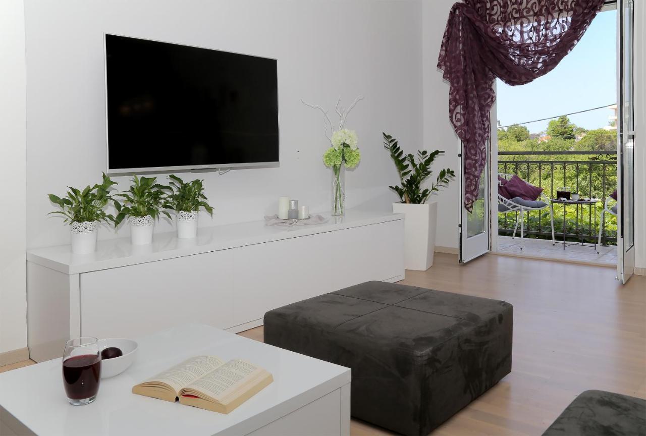 Apartment Moretic Gromaca Экстерьер фото